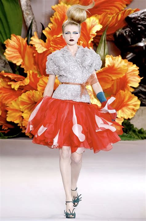 christian dior haute couture ss 2010|christian dior autumn winter collection.